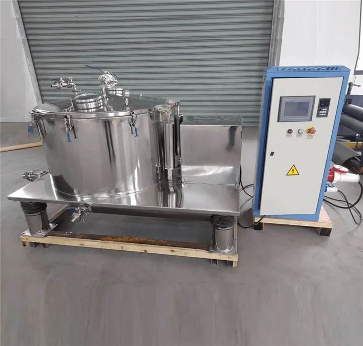 Centrbēdzes ekstraktors kaņepju vai citu augu citoplazmas zemas temperatūras ekstrakcijai